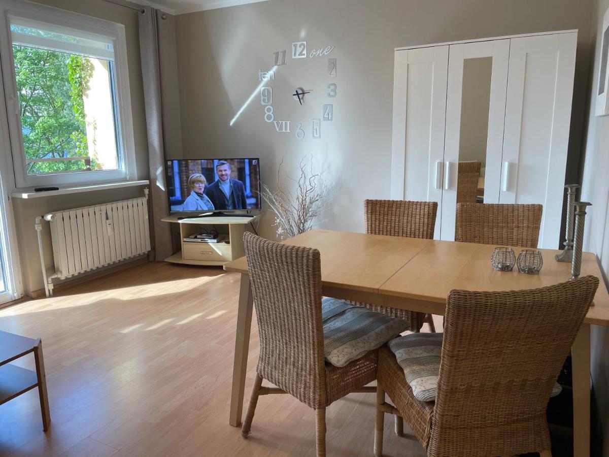 Wolin-Travel Apartament Dom Przy Parku Мендзиздрое Екстериор снимка