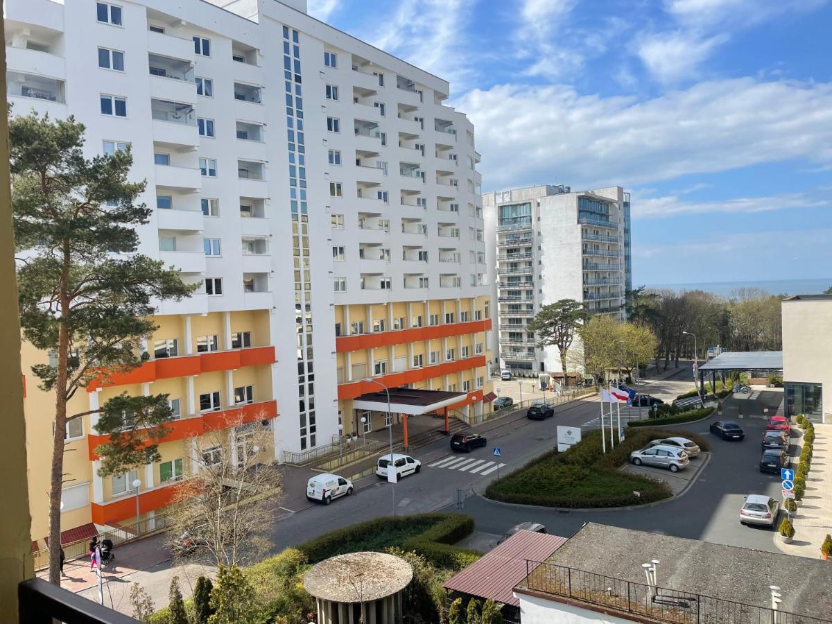 Wolin-Travel Apartament Dom Przy Parku Мендзиздрое Екстериор снимка