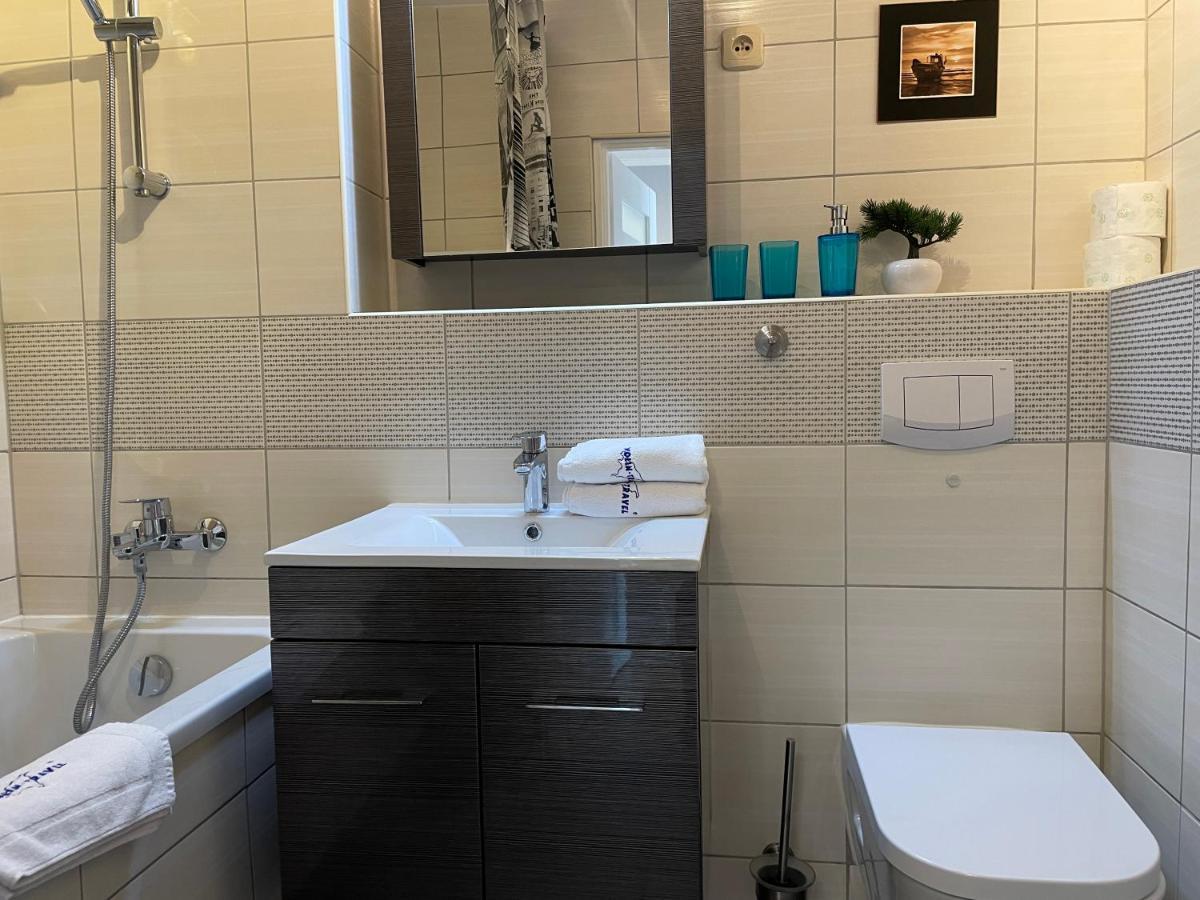 Wolin-Travel Apartament Dom Przy Parku Мендзиздрое Екстериор снимка