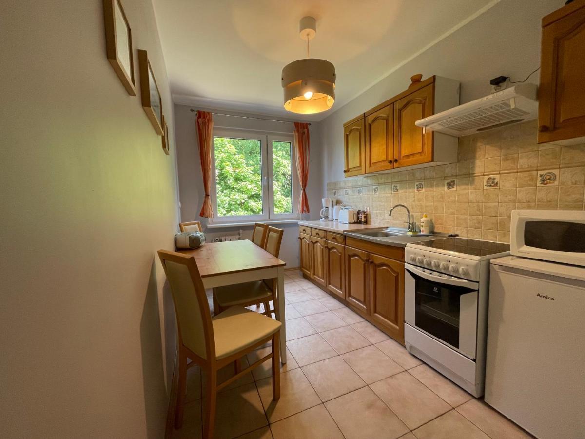 Wolin-Travel Apartament Dom Przy Parku Мендзиздрое Екстериор снимка