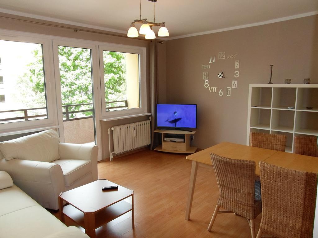 Wolin-Travel Apartament Dom Przy Parku Мендзиздрое Екстериор снимка