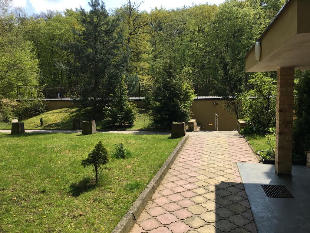 Wolin-Travel Apartament Dom Przy Parku Мендзиздрое Екстериор снимка