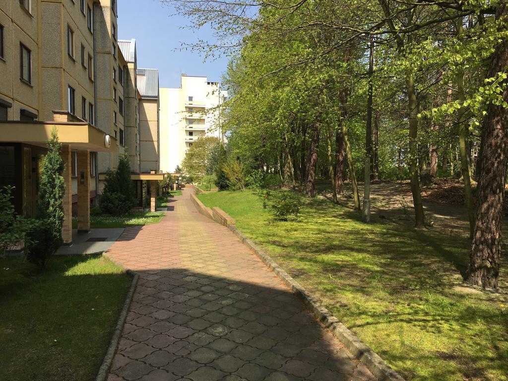 Wolin-Travel Apartament Dom Przy Parku Мендзиздрое Екстериор снимка
