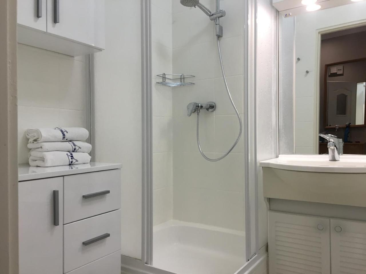 Wolin-Travel Apartament Dom Przy Parku Мендзиздрое Екстериор снимка